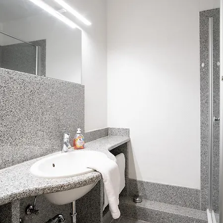 Hof 210 - Berliner Hof - Seeblick * Шарбойц